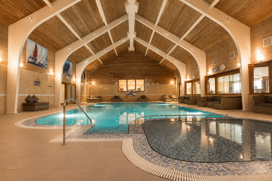 Indoor swimming pool and spa facilities at North Lakes Hotel & Spa, Penrith